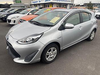 78,181 Km, Hatchback, 1496 cc, Hybrid (Electric) engine, Auto