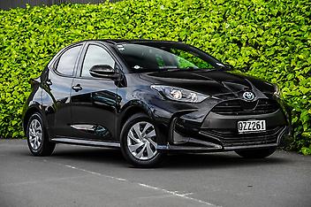 72,527 Km, Hatchback, 1500 cc, Hybrid engine, Automatic