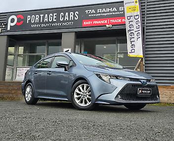58,581 Km, Sedan, 1797 cc, Hybrid engine, Automatic