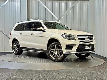 80,300 Km, SUV / 4x4, 3000 cc, Diesel engine, Automatic