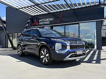 50 Km, RV/SUV, Petrol engine, Tiptronic, Automatic