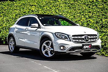 87,345 Km, 4WD, 2000 cc, Petrol engine, Automatic