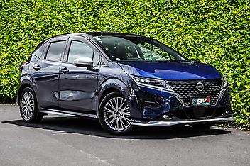 84,008 Km, Hatchback, 1200 cc, Hybrid engine, Automatic