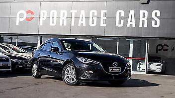 118,865 Km, Sedan, 1496 cc, Petrol engine, Automatic