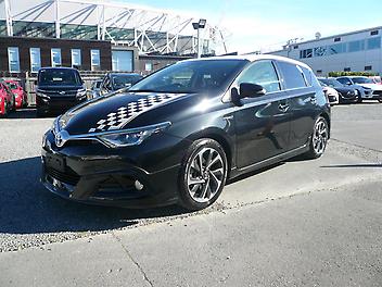 89,000 Km, Hatchback, 1800 cc, Hybrid (Electric) engine, automatic