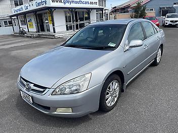 169,206 Km, Saloon, 3000 cc, Petrol engine, 