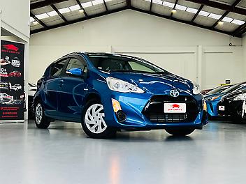 94,664 Km, Hatchback, 1496 cc, Hybrid engine, Automatic