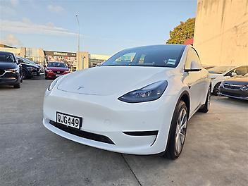 4,707 Km, RV-SUV, 0 cc, Electric engine, Automatic