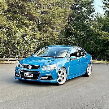 177,000 Km, Sedan, 3564 cc, Petrol engine, Automatic