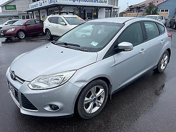 168,296 Km, Hatchback, 1999 cc, Petrol engine, 