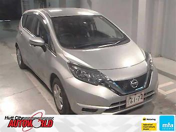 58,693 Km, Hatchback, 1200 cc, Hybrid (Petrol) engine, Automatic
