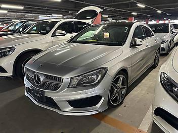 43,000 Km, Sedan, 2000 cc, Petrol engine, Automatic