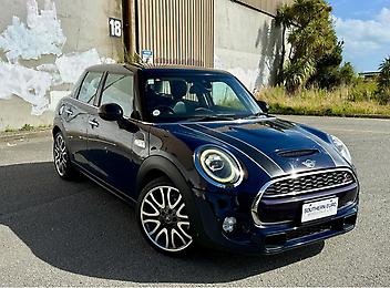 75,052 Km, Hatchback, 2000 cc,  engine, FAT