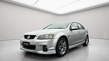 231,000 Km, Sedan, 3564 cc, Petrol engine, Automatic
