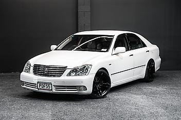 141,000 Km, Sedan, 2994 cc, Petrol engine, Automatic