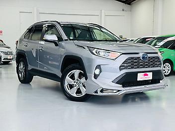 97,998 Km, RV-SUV, 2487 cc, Hybrid engine, Automatic