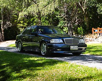 103,268 Km, Sedan, 3600 cc, Petrol engine, 4 Speed Auto