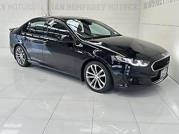 143,000 Km, Sedan, 3984 cc, Petrol engine, 6 Speed Automatic (TipTronic)