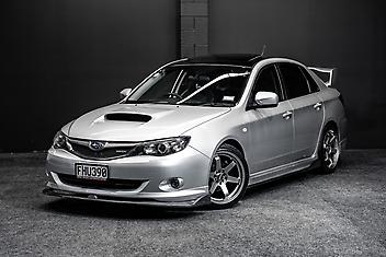 143,000 Km, Sedan, 2457 cc, Petrol engine, Manual
