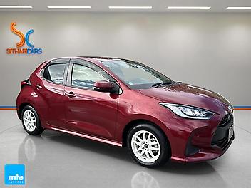 65,757 Km, Hatchback, 1500 cc, Hybrid engine, Auto