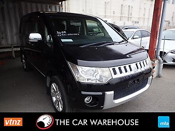 142,177 Km, Station Wagon, 2359 cc, Petrol engine, Automatic