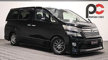 140,260 Km, People Movers, 2362 cc, Petrol engine, Automatic