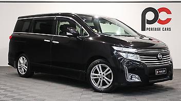 113,710 Km, People Movers, 2488 cc, Petrol engine, Automatic