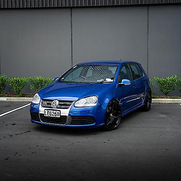 162,030 Km, Hatchback, 3180 cc, Petrol engine, Automatic