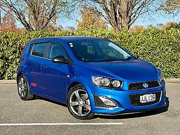 53,014 Km, Hatchback, 1400 cc, Petrol engine, Manual 6-Speed