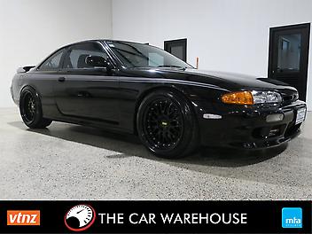 197,841 Km, Coupe, 5700 cc, Petrol engine, 6-Speed Manual