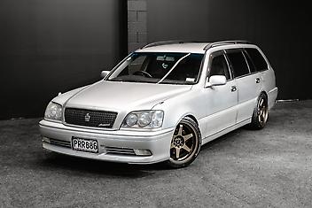 129,000 Km, Station Wagon, 2491 cc, Petrol engine, Automatic