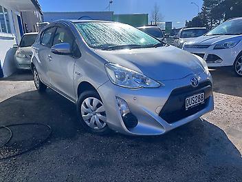 121,000 Km, Hatchback, 1490 cc, Petrol engine, Automatic