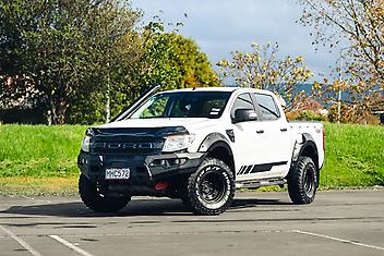 111,000 Km, Ute, 3199 cc, Diesel engine, Manual