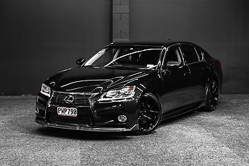 132,000 Km, Sedan, 3456 cc, Petrol engine, Automatic