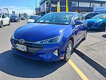 120,040 Km, Sedan, 1999 cc, Petrol engine, Automatic