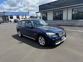 103,434 Km, RV-SUV, 1990 cc, Petrol engine, Automatic