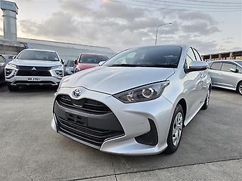 99,464 Km, Hatchback, 1500 cc, Hybrid engine, Automatic