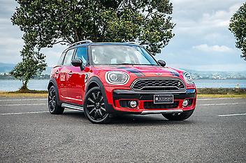 112,380 Km, Hatchback, 1490 cc, Plug-in hybrid engine, Automatic