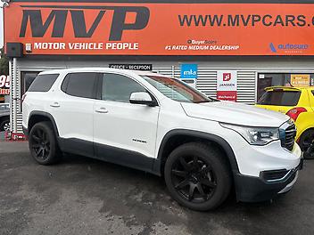 99,895 Km, Station Wagon, 3649 cc, Petrol engine, Automatic