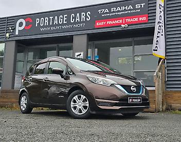 54,747 Km, Hatchback, 1198 cc, Hybrid engine, Automatic