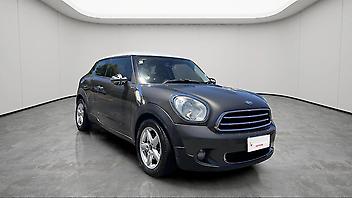 87,200 Km, Hatchback, 1590 cc, Petrol engine, Automatic