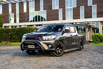 110,000 Km, Ute, 2755 cc, Diesel engine, Manual