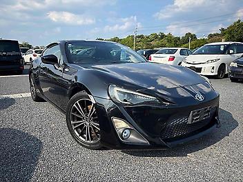 97,585 Km, Sedan, 2000 cc, Petrol engine, Automatic