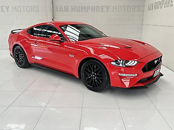 52,500 Km, Coupe, 5038 cc, Petrol engine, 10 Speed Automatic