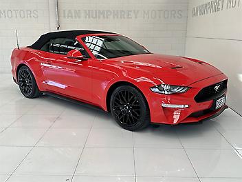 74,800 Km, Convertible, 2261 cc, Petrol engine, 10 Speed Automatic