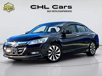 102,000 Km, Sedan, 2000 cc, Hybrid engine, Automatic