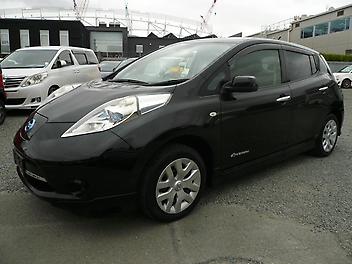 95,000 Km, Hatchback, 0 cc, Electric engine, automatic