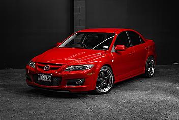 114,000 Km, Sedan, 2261 cc, Petrol engine, Manual