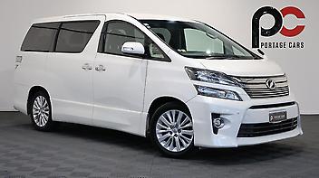 107,900 Km, Van, 2362 cc, Petrol engine, Automatic