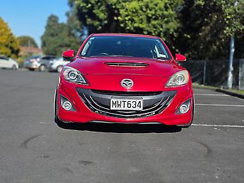 130,244 Km, Hatchback, 2260 cc, Petrol engine, Manual